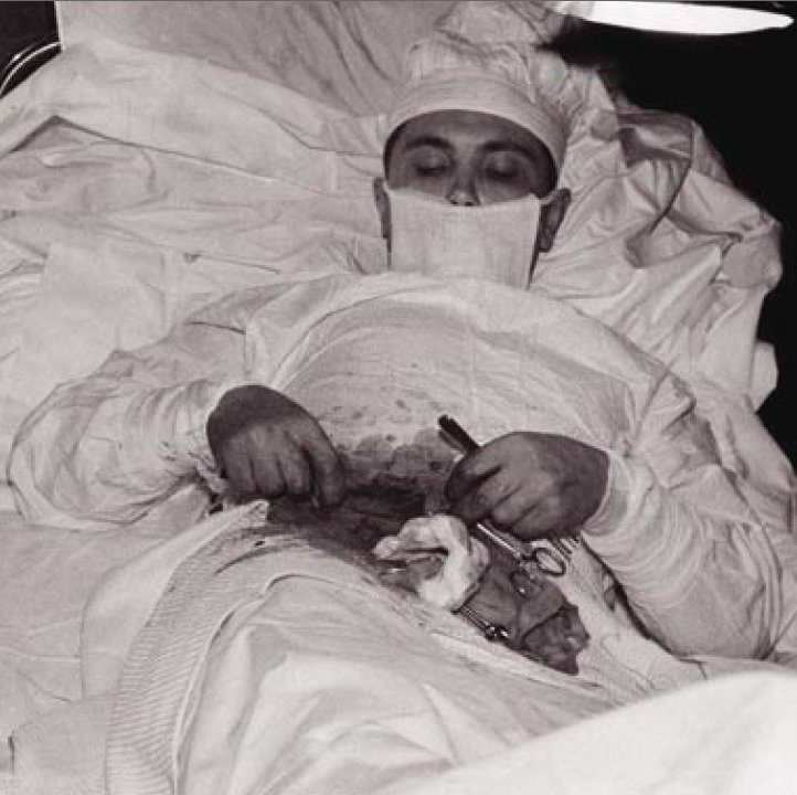 surgery-doctor-soviet-1.jpg